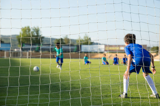 Soccer Shin Guards For Kids: Our 8 Choices